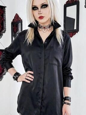 Adolfo black satin button down shirt Size: 8 Aesthetic Vintage Y2K